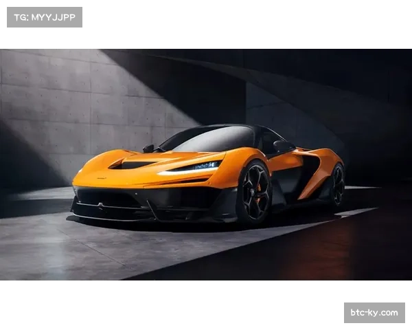 数据分析：迈凯伦赛车在高速弯角的下压力优势如何逐渐建立